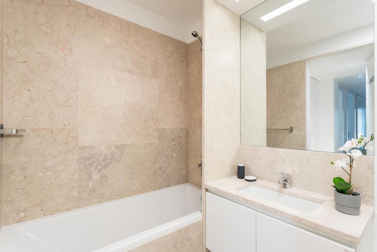Flh Chiado Bright Apartment Lisboa Eksteriør bilde